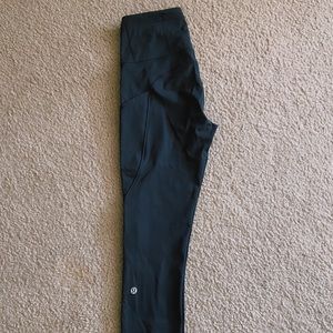 Lululemon Cropped Leggings!!